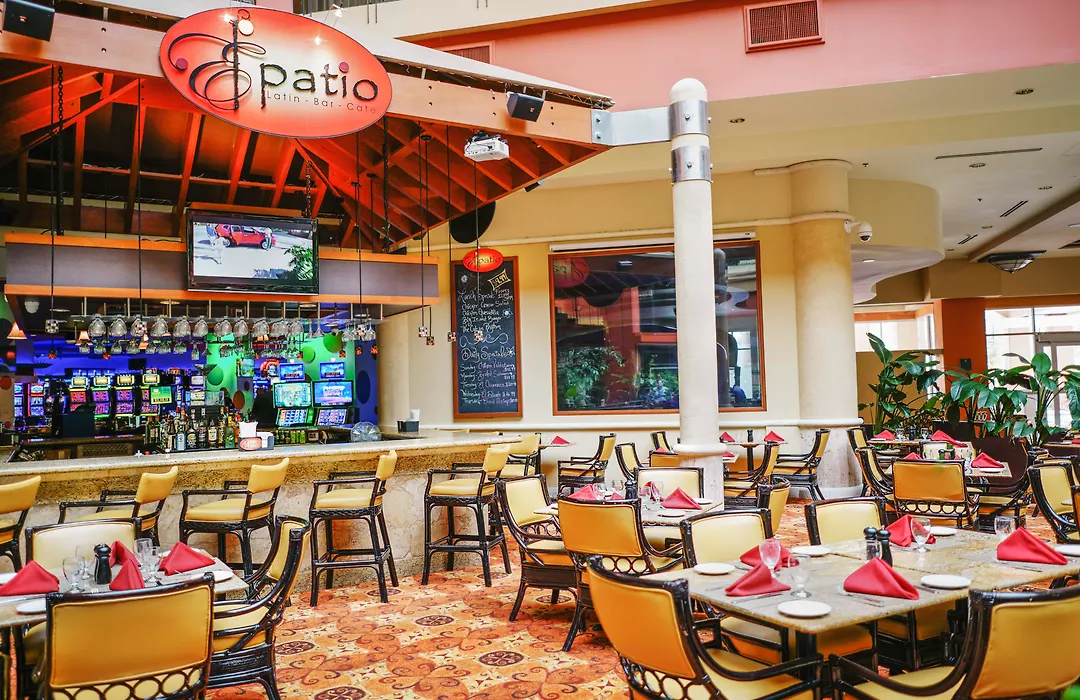 Embassy Suites By Hilton San Juan - Hotel & Casino-1